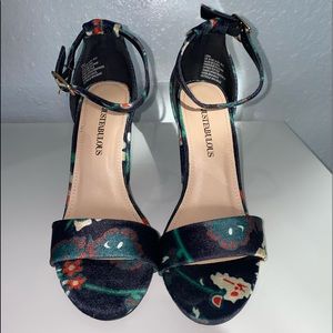 JustFab multi color heel